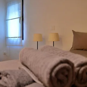  Apartment Historico